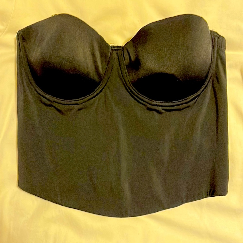 Strapless bra - works well and comfortable!